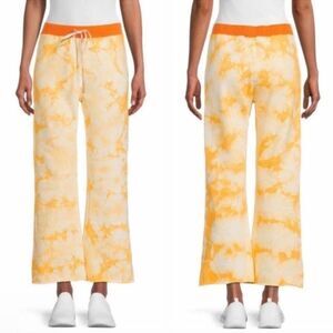 Warm Yellow Tye Dye Cropped
Sweatpants(Size XS)